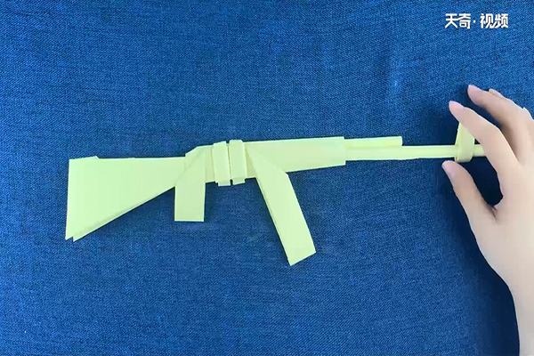 AK47枪怎么折