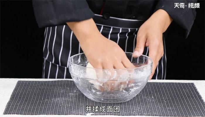 鲜肉生煎包的做法 鲜肉生煎包怎么做